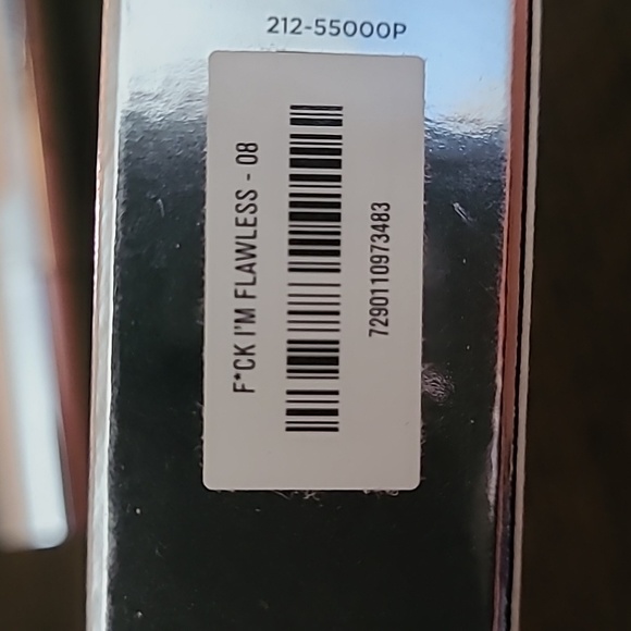 Concealer - Picture 2 of 2